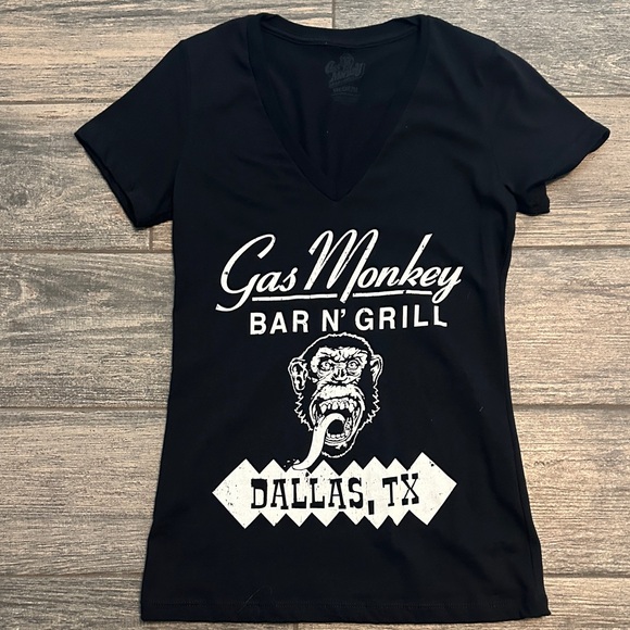 Gas Monkey Bar N' Grill Black Women's Tee - Picture 1 of 4